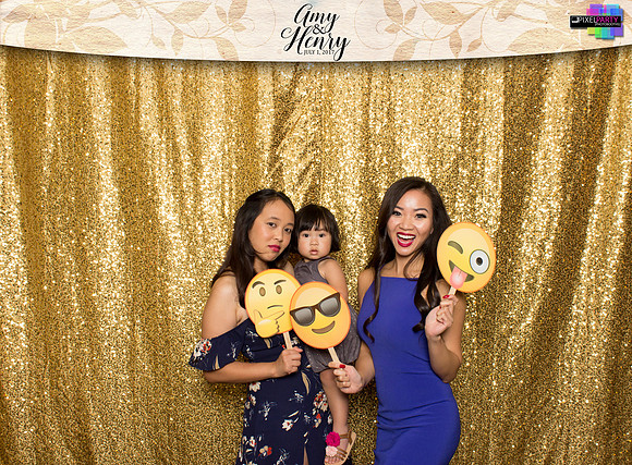 30224 - Amy + Henry Wedding Photobooth 2017