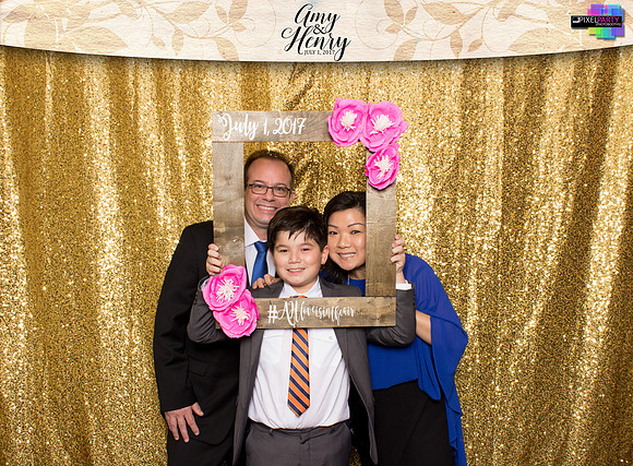 30083 - Amy + Henry Wedding Photobooth 2017