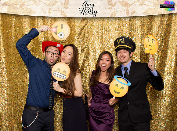 30121 - Amy + Henry Wedding Photobooth 2017