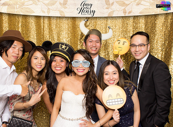 30352 - Amy + Henry Wedding Photobooth 2017