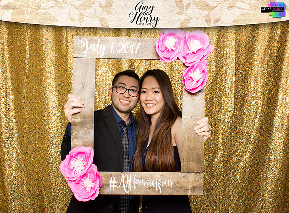 30018 - Amy + Henry Wedding Photobooth 2017