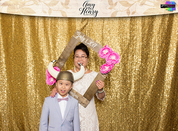 30119 - Amy + Henry Wedding Photobooth 2017