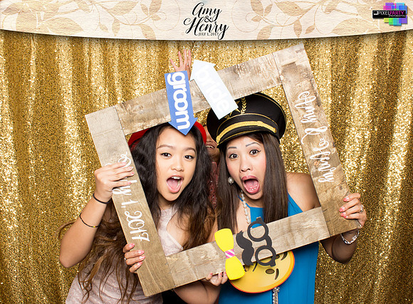 30210 - Amy + Henry Wedding Photobooth 2017