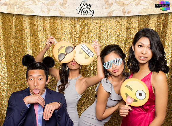 30192 - Amy + Henry Wedding Photobooth 2017