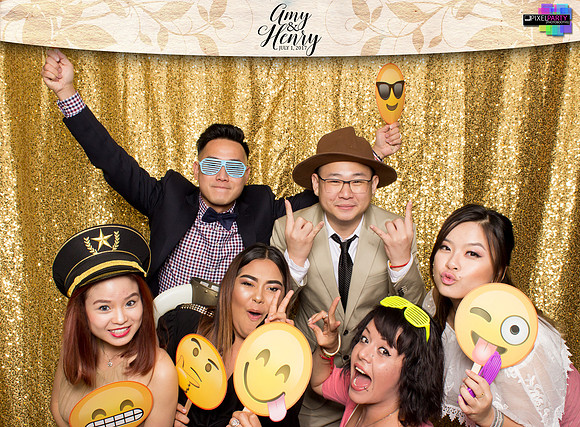30246 - Amy + Henry Wedding Photobooth 2017