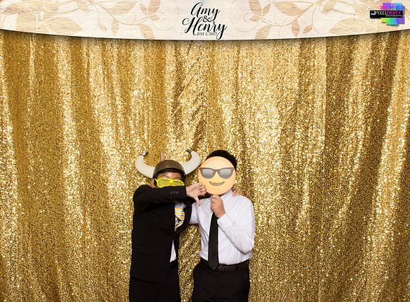 30072 - Amy + Henry Wedding Photobooth 2017