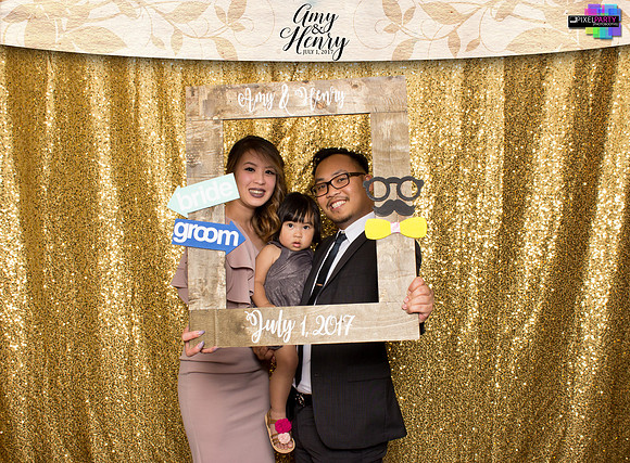 30235 - Amy + Henry Wedding Photobooth 2017