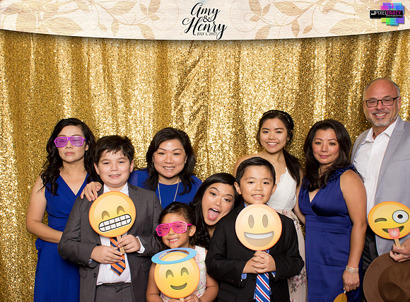 30128 - Amy + Henry Wedding Photobooth 2017