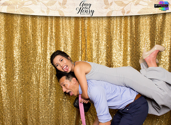 30481 - Amy + Henry Wedding Photobooth 2017