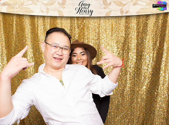 30439 - Amy + Henry Wedding Photobooth 2017
