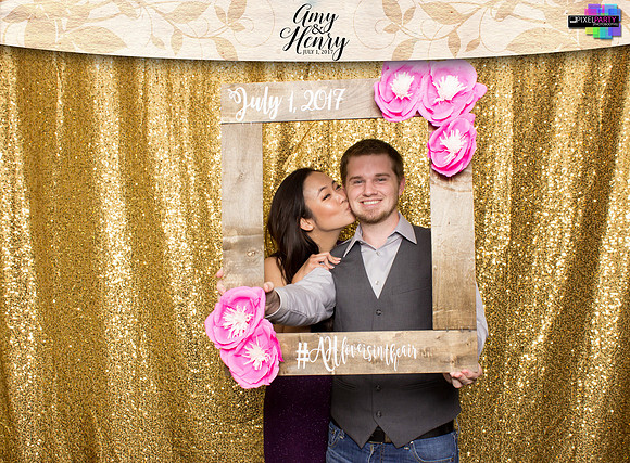 30014 - Amy + Henry Wedding Photobooth 2017