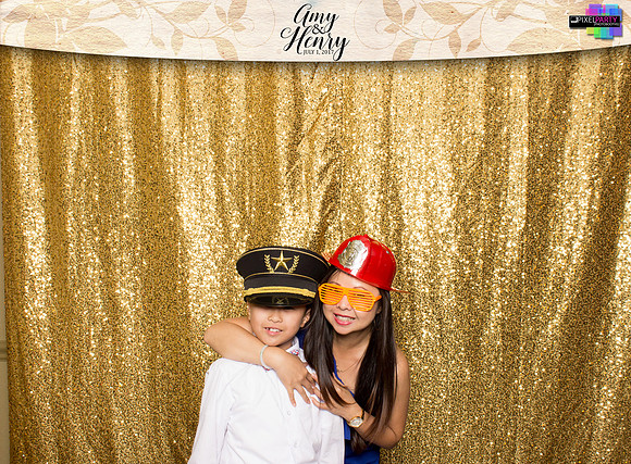 30300 - Amy + Henry Wedding Photobooth 2017