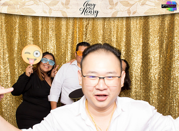 30451 - Amy + Henry Wedding Photobooth 2017