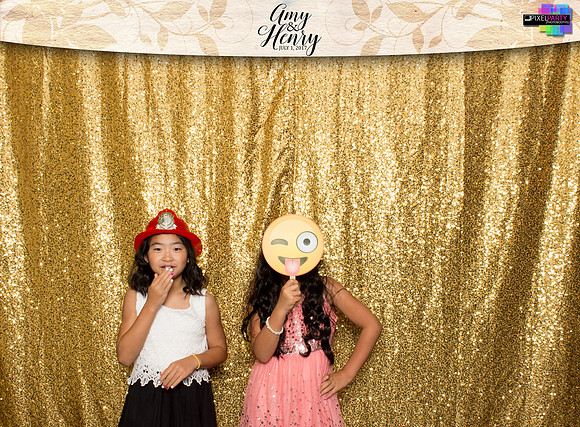 30204 - Amy + Henry Wedding Photobooth 2017