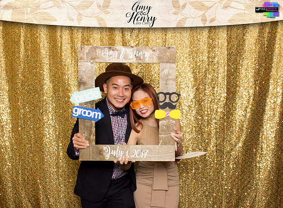 30247 - Amy + Henry Wedding Photobooth 2017