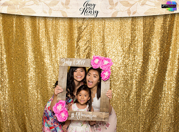 30133 - Amy + Henry Wedding Photobooth 2017