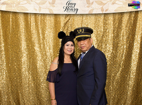 30100 - Amy + Henry Wedding Photobooth 2017