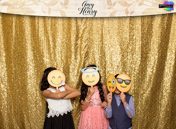30257 - Amy + Henry Wedding Photobooth 2017