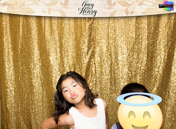 30292 - Amy + Henry Wedding Photobooth 2017
