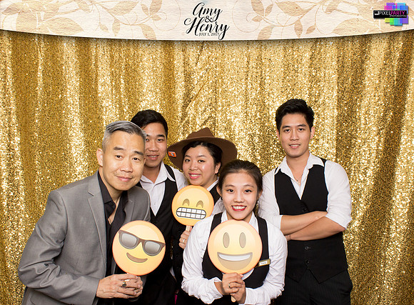30011 - Amy + Henry Wedding Photobooth 2017