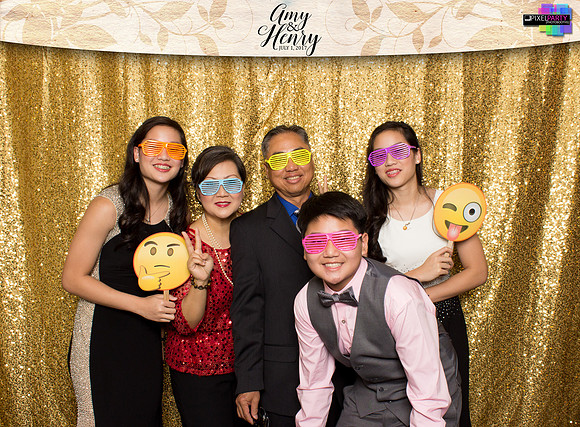 30147 - Amy + Henry Wedding Photobooth 2017