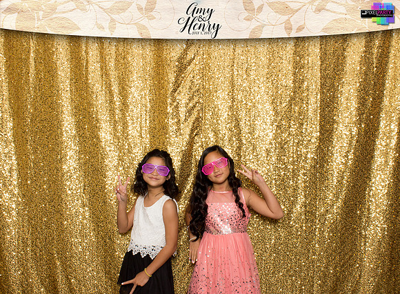 30177 - Amy + Henry Wedding Photobooth 2017