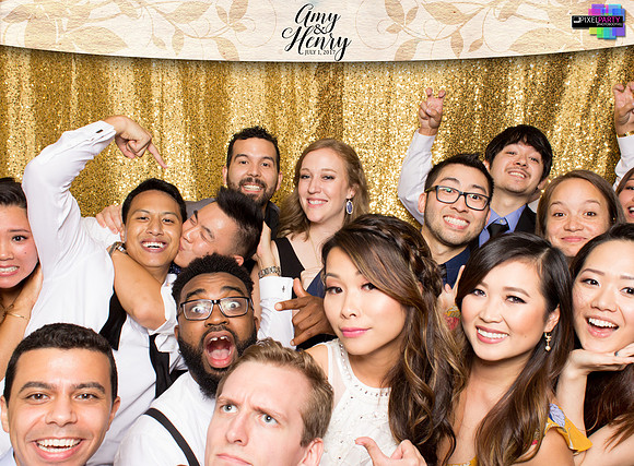 30387 - Amy + Henry Wedding Photobooth 2017