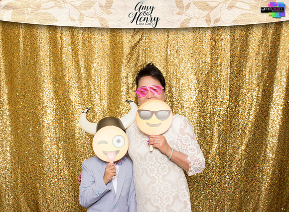 30114 - Amy + Henry Wedding Photobooth 2017