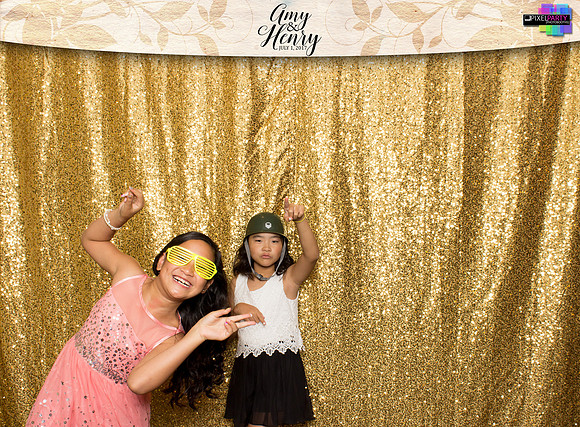 30222 - Amy + Henry Wedding Photobooth 2017