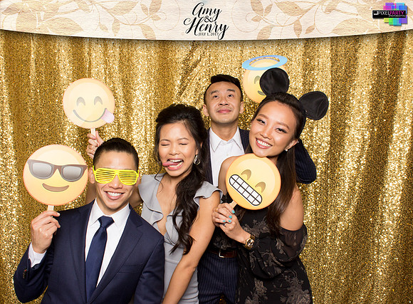 30168 - Amy + Henry Wedding Photobooth 2017