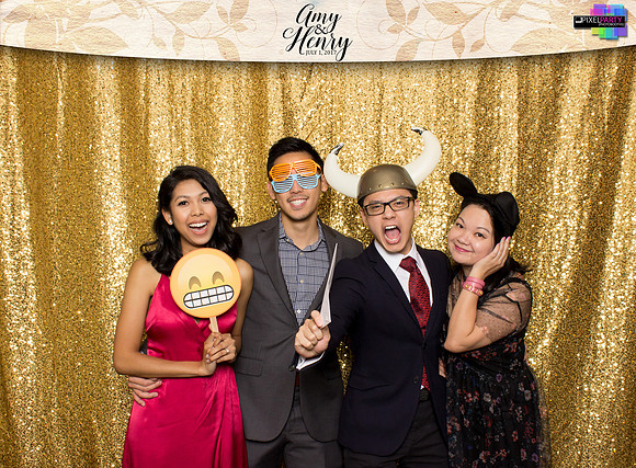 30033 - Amy + Henry Wedding Photobooth 2017
