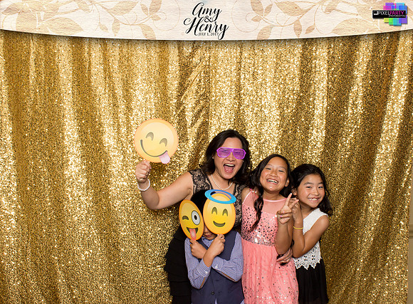 30254 - Amy + Henry Wedding Photobooth 2017