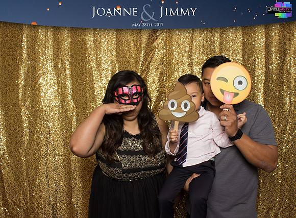 30251 - Joanne + Jimmy Wedding Photobooth 2017