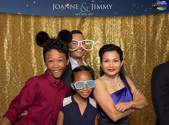 30087 - Joanne + Jimmy Wedding Photobooth 2017