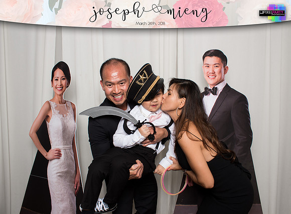 30303 - Mieng + Joseph Wedding Photobooth 2018
