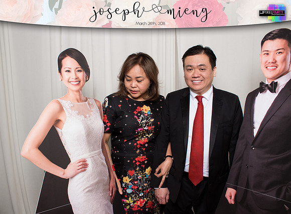30245 - Mieng + Joseph Wedding Photobooth 2018