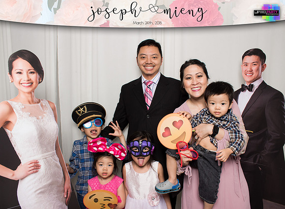 30062 - Mieng + Joseph Wedding Photobooth 2018