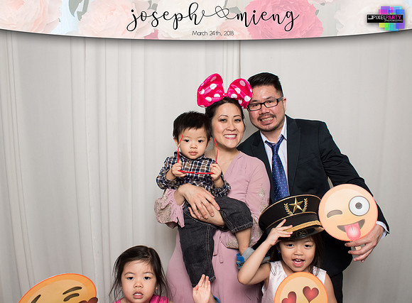 30229 - Mieng + Joseph Wedding Photobooth 2018