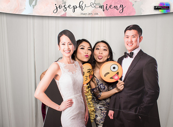 30076 - Mieng + Joseph Wedding Photobooth 2018