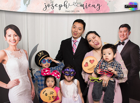 30061 - Mieng + Joseph Wedding Photobooth 2018