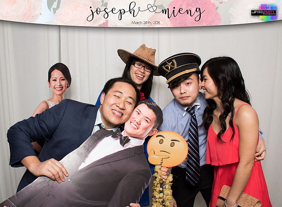 30189 - Mieng + Joseph Wedding Photobooth 2018