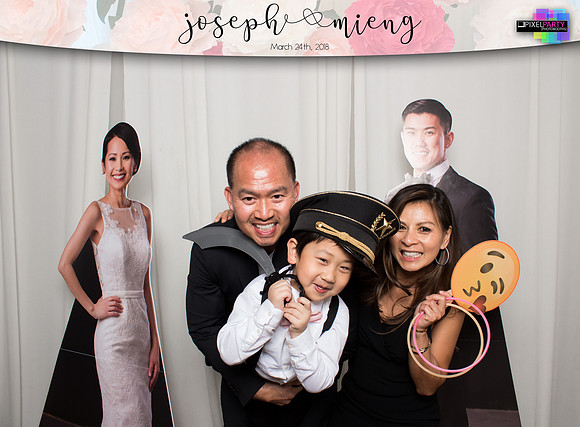 30304 - Mieng + Joseph Wedding Photobooth 2018