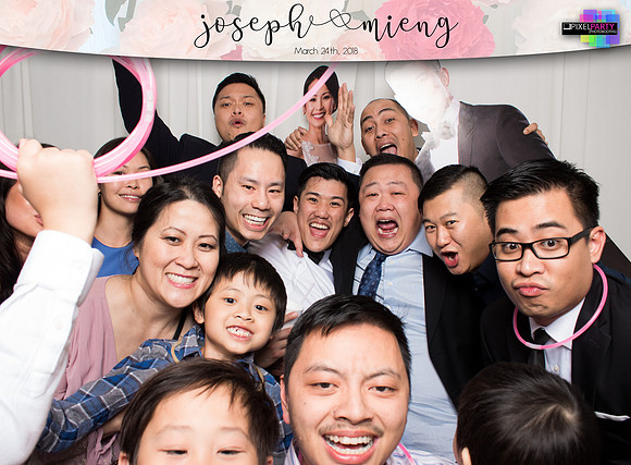 30325 - Mieng + Joseph Wedding Photobooth 2018