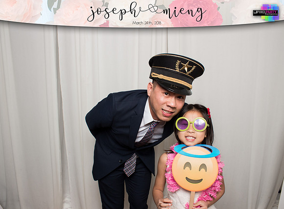 30128 - Mieng + Joseph Wedding Photobooth 2018