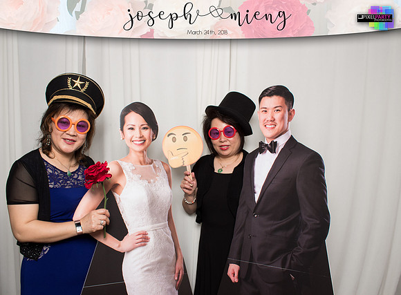 30052 - Mieng + Joseph Wedding Photobooth 2018