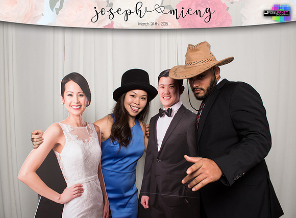 30239 - Mieng + Joseph Wedding Photobooth 2018