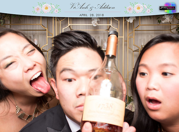 20335 - ViAnh + Addison Wedding Photobooth 2018