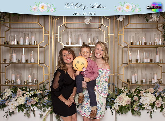 20240 - ViAnh + Addison Wedding Photobooth 2018