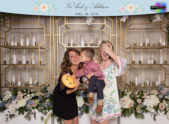 20242 - ViAnh + Addison Wedding Photobooth 2018