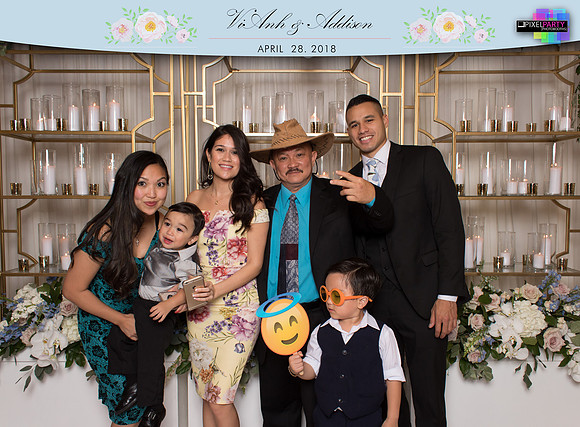 20256 - ViAnh + Addison Wedding Photobooth 2018